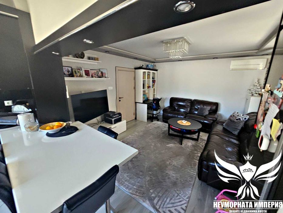 Дава се под наем Тристаен апартамент в Асеновград - 80 кв.м за 362 € - Снимка #4