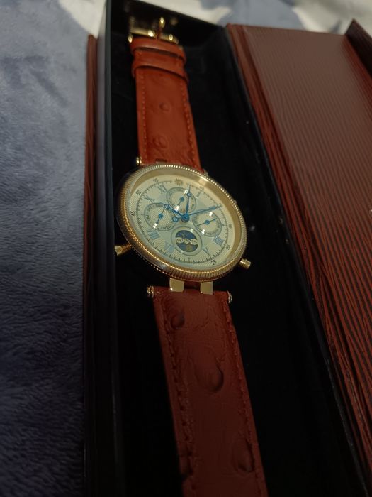 Vând ceas echt lender nou nouț