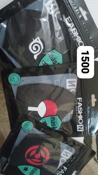 Аниме значки и др