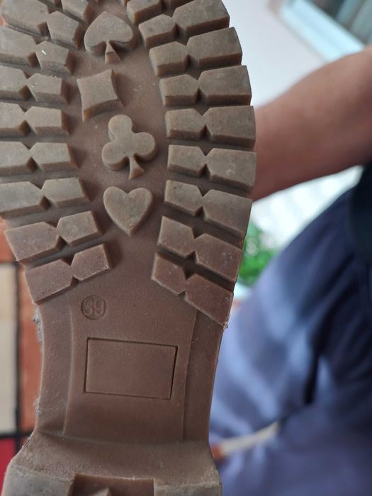 Ghete blanit de dame marime 39