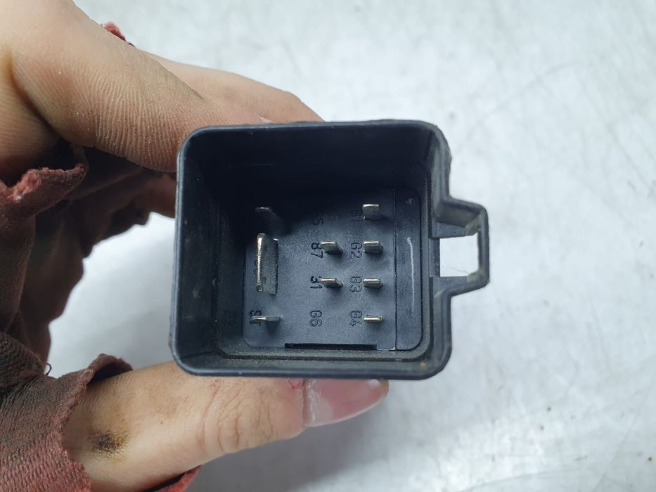 Releu bujii 1.9 2.0 tdi bkd BXE, BLS, BKC 038907281d Volkswagen VW Go