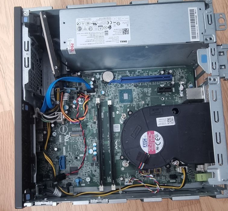 Mini pc(cititi descrierea)