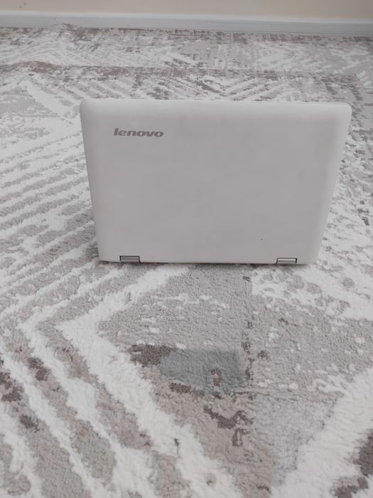 Продам. Нетбук ленова,