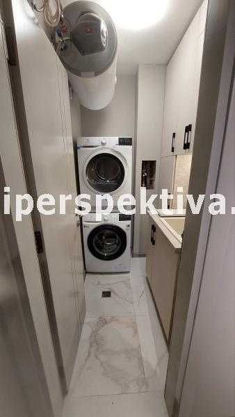 Продава се Тристаен апартамент в Пловдив, Център - 103 кв.м за 1602 €/кв.м - Снимка #9