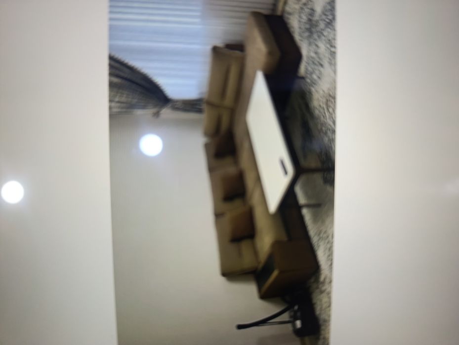 Yakkasaray tumanidan kvartira bor qiz ayyolarga