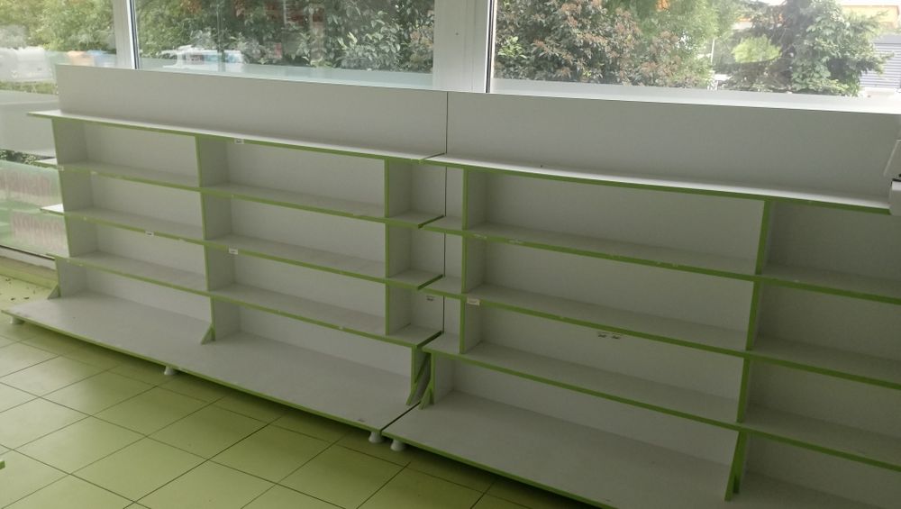 Гишатура с чекмеджета