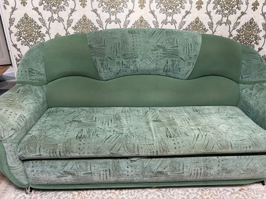 Продам диван и кресло