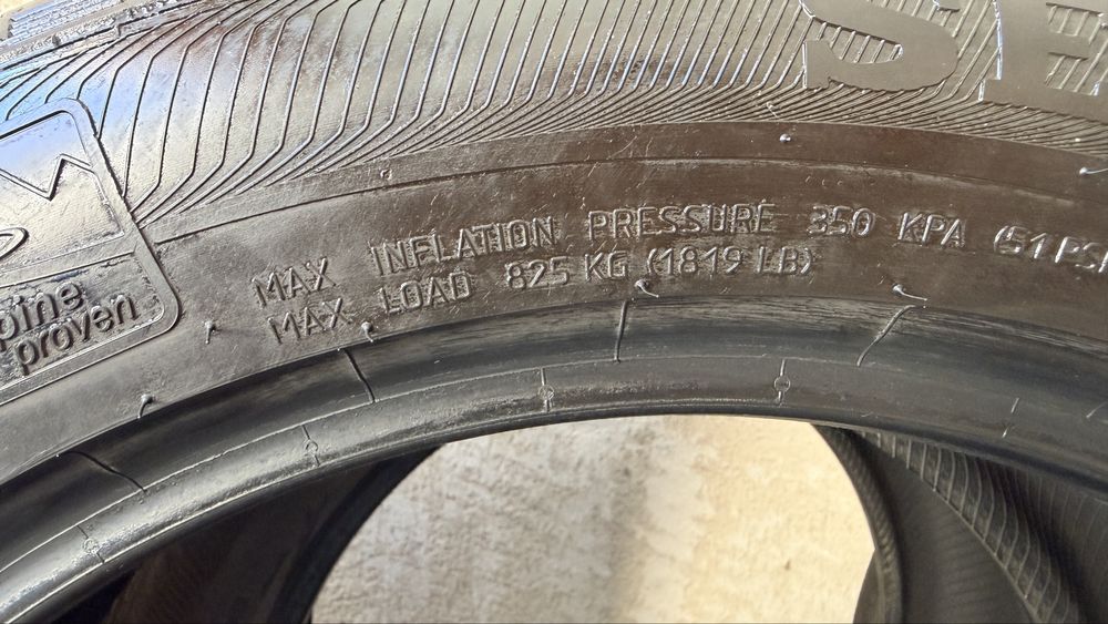 235/50/18 Semperit летни