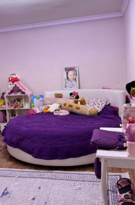 Кровать круглая для спальни