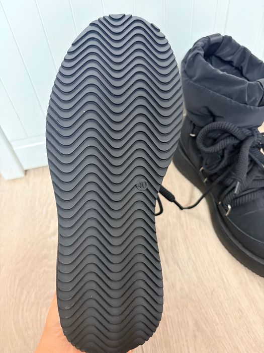 Продам обувь зимняя