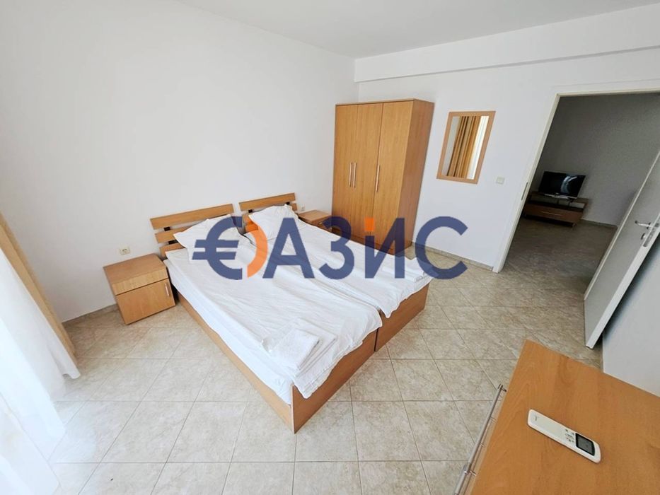 Продава се Тристаен апартамент в к.к. Слънчев бряг - 103 кв.м за 970 €/кв.м - Снимка #9