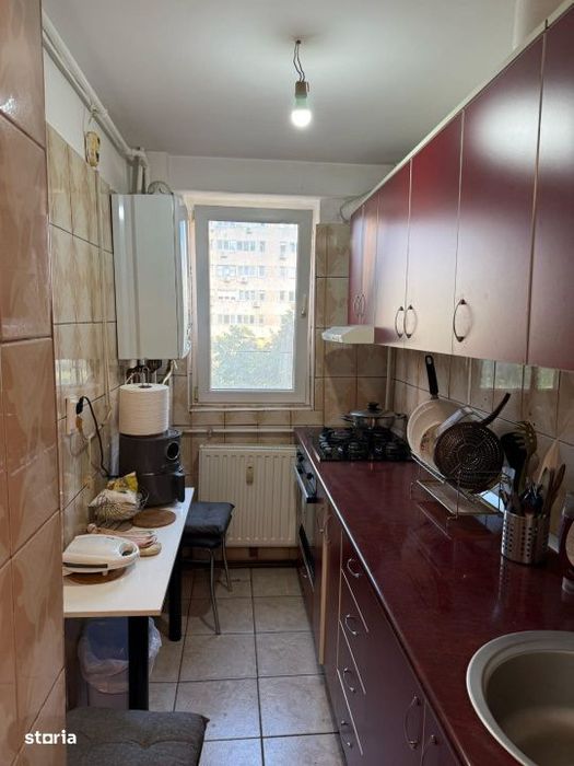 Apartament 2 camere metrou Gorjului, centrala proprie
