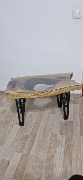 Masa de cafea(Inima Stejarului)