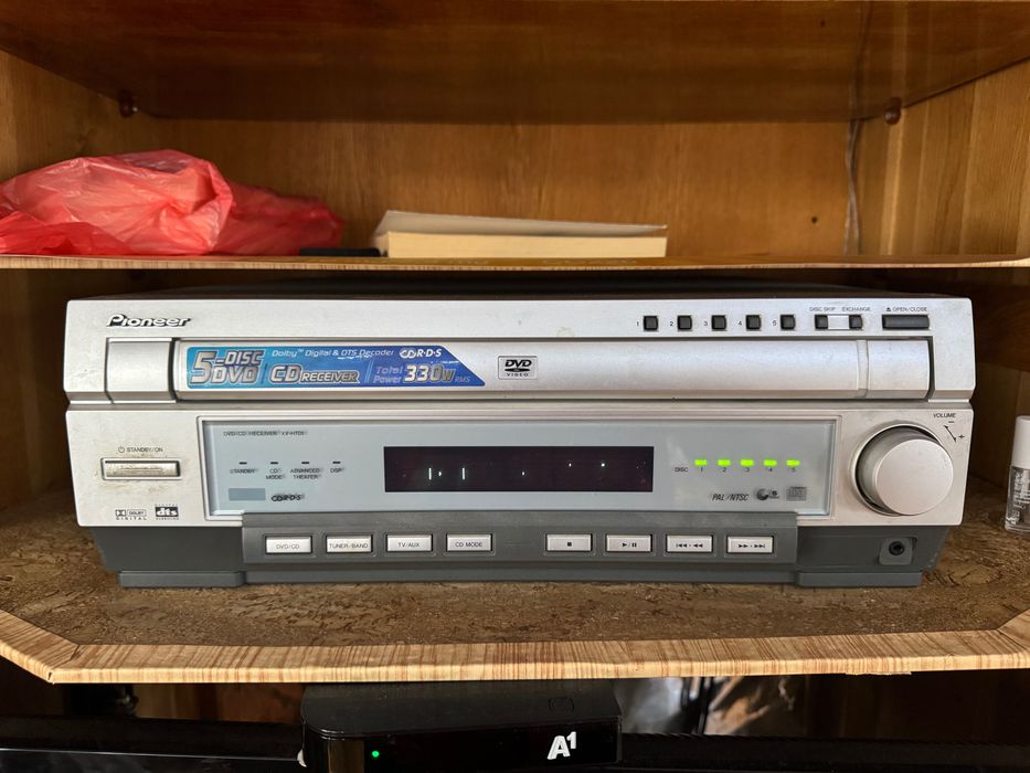 PIONEER- XV-HTD1-dvd receiver