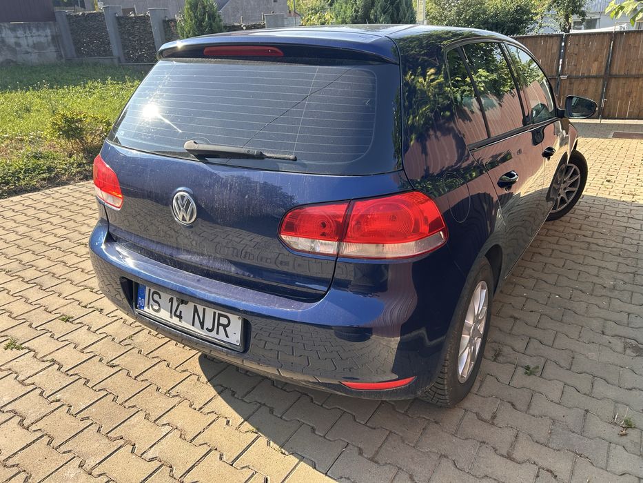 VOLKSWAGEN Golf 2010 — imagine 5