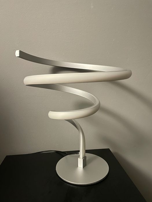 Спираловидна лед лампа