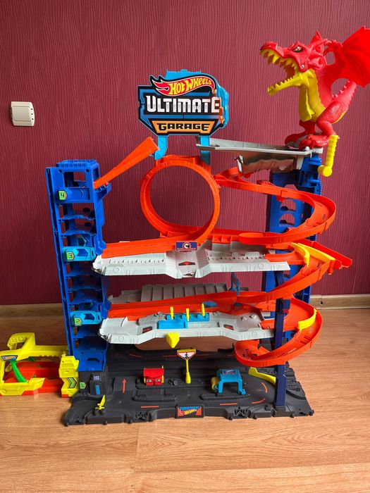Hot Wheels® Мега гараж с Дракон - City Ultimate Garage™