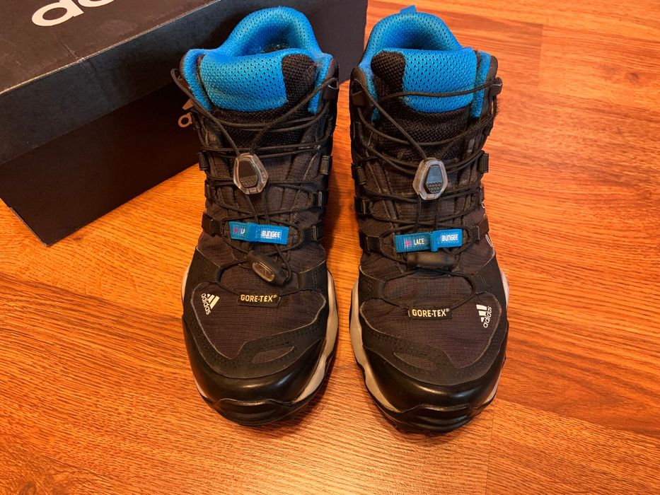 Ghete Adidas Gore- Tex dama