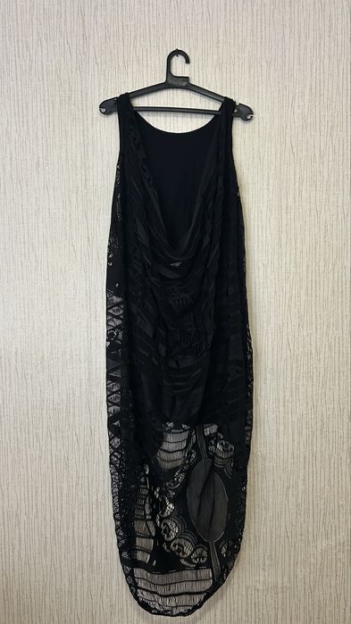 Дантелена черна Рокля Stela с гол гръб