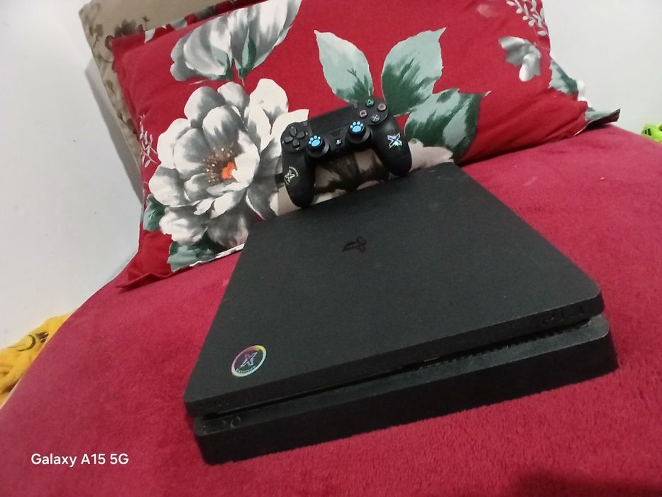 Ps4 perfect funcțional   accept si  unele schimburi