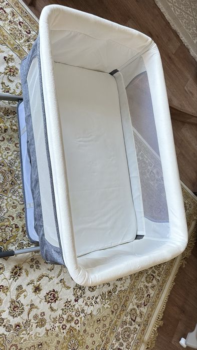 Продам детскую кроватку