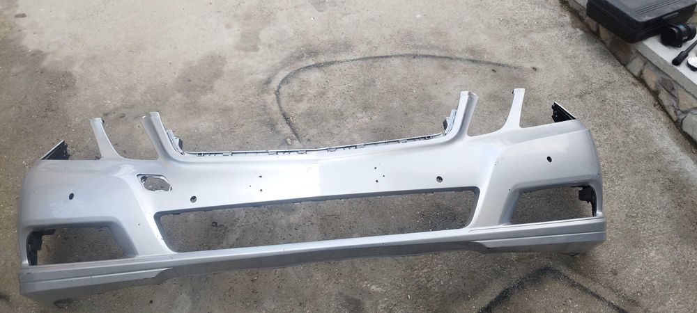 фарове, стопове , брони и други части . Гаражна разпродажба