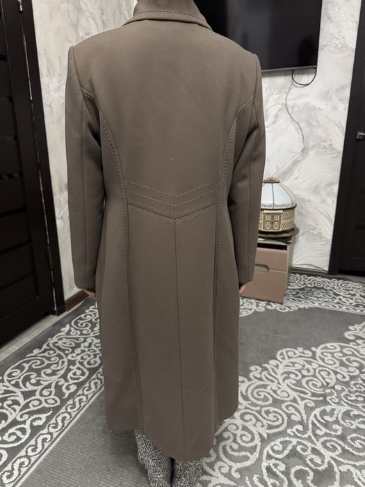 Шуба  и пальто.  …………