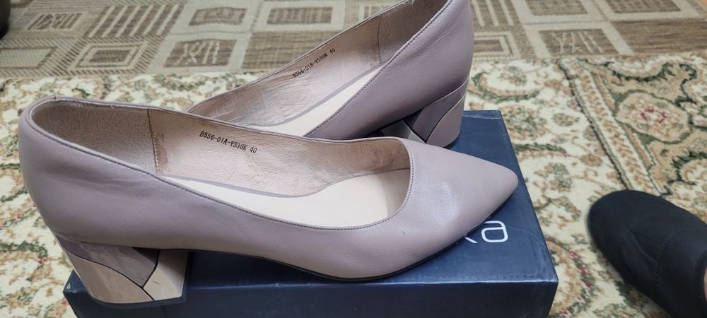 Продам дёшево Обувь б/у