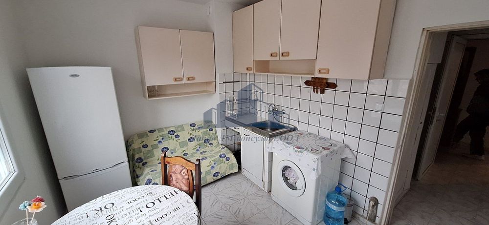 Продава се Тристаен апартамент в Шумен, Добруджански - 90 кв.м за 1356 €/кв.м - Снимка #7