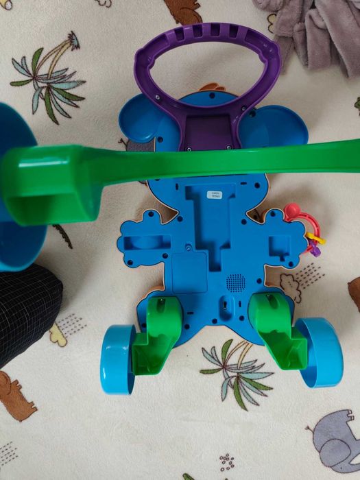 Проходилка кученце на български език Fisher Price LAUGH & LEARN