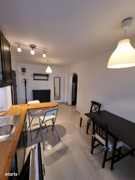 2 Camere Aviatiei