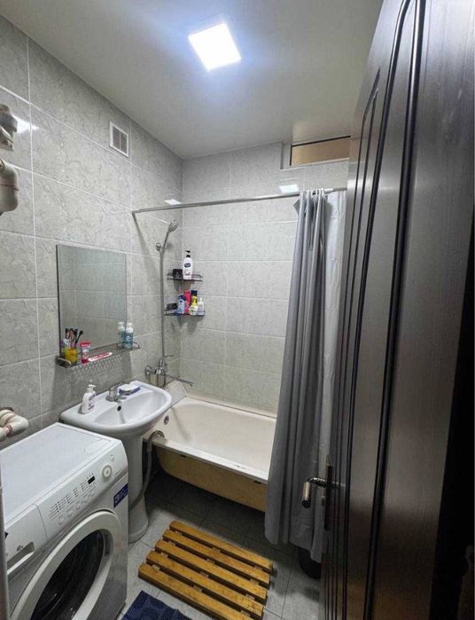 Чиланзар 2 ‼️ 3/4/4 Метро Улугбека Балкон 1,5х3