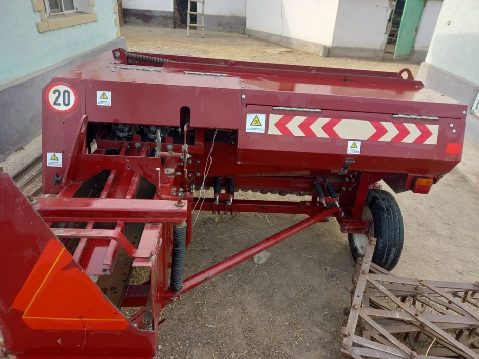 Прессподборщик тукан ростелмаш