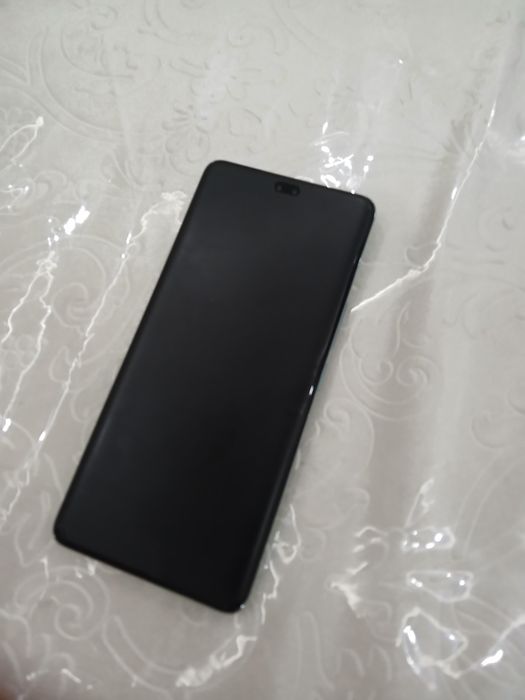 Honor 200pro  12+12/512 rangi kok