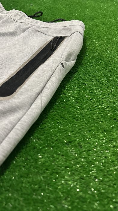 Долница nike tech fleece