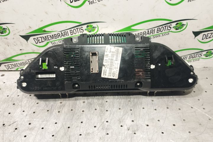 Ceasuri bord 4L0 920 930 T Audi Q7 4L (facelift)