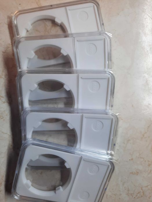 Капсули за монети с размер 38.5 мм