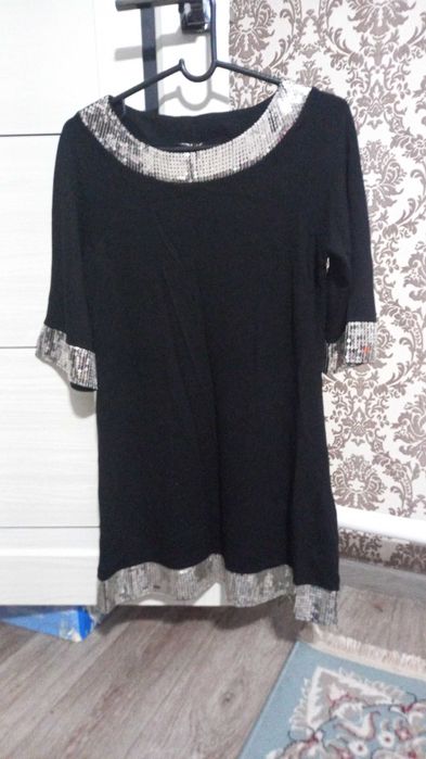 Продам вечерние платья