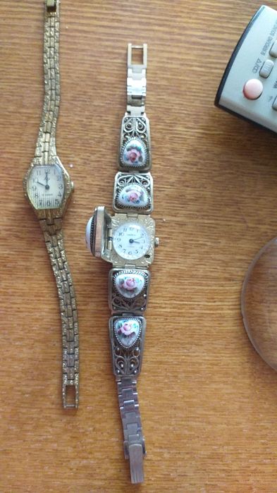 продаю часы Чайка и Луч