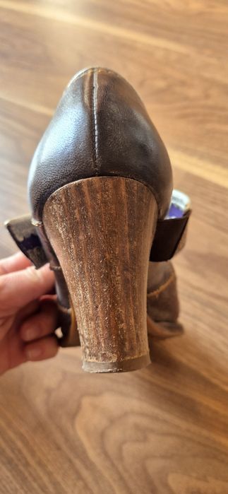 Pantofi piele, mar 37, toc gros