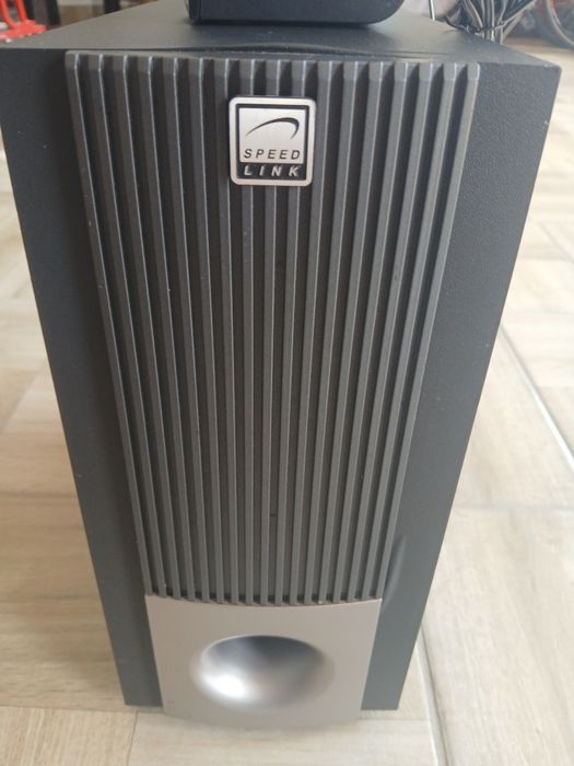 Sistem 2.1 Gravity 50w