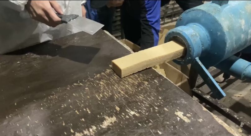 Сабын аппарат сатылады букіл затымен бірге