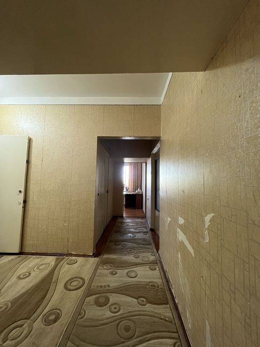 СРОЧНО ПРОДАЁТСЯ 2-комнатная квартира