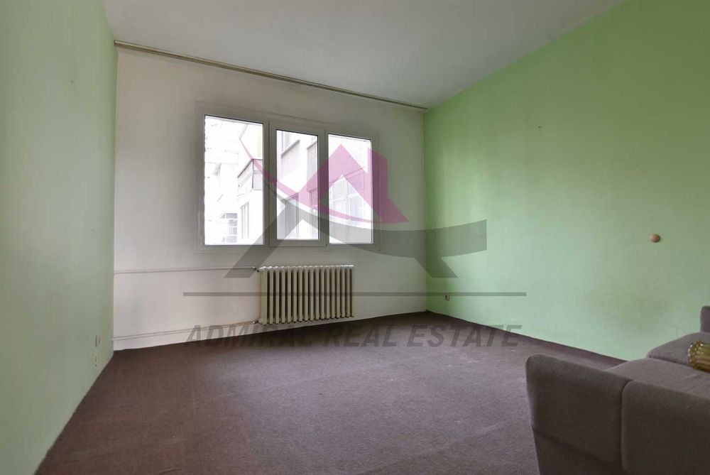 Продава се Тристаен апартамент в Варна, Младост 1 - 60 кв.м за 1054 €/кв.м - Снимка #1