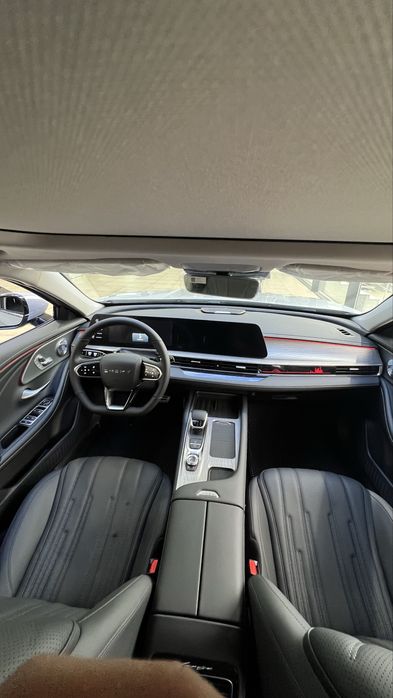 Arrizo 8 HYBRID Chery Samarqand ADM-ASTER Avtosalonida