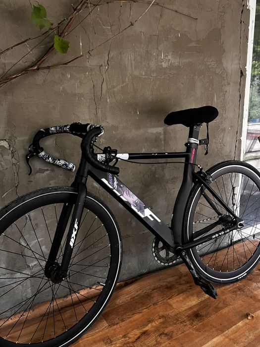Продам срочно Fixed Gear JIXF AT-8
