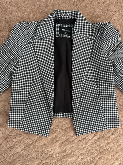 Укороченный пиджак