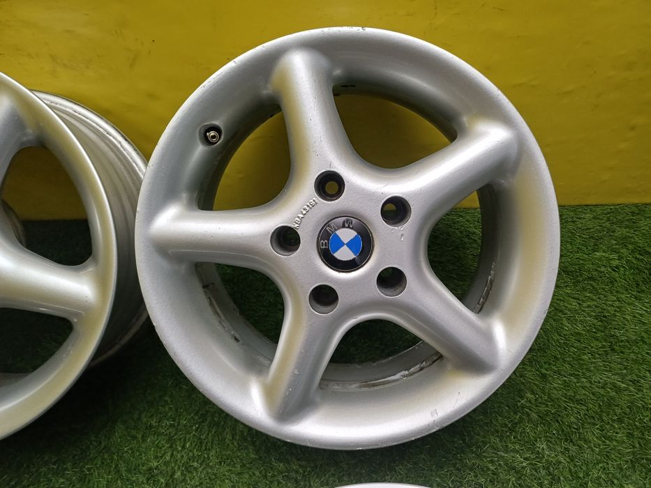Диски R15 5x120 на BMW.