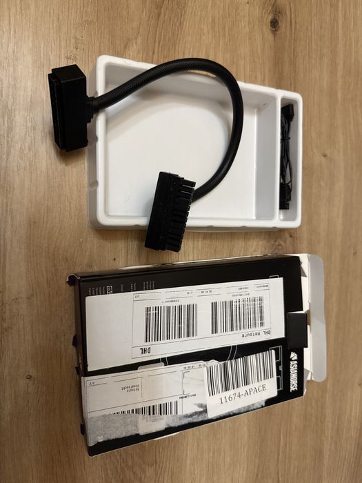 AsiaHorse Hydrus 24PIN Cablu Prelungitor ATX PSU Placa Baza RGB LED 24 Pin 90 Grade PC Gaming Cable Management Resigilat Open Box