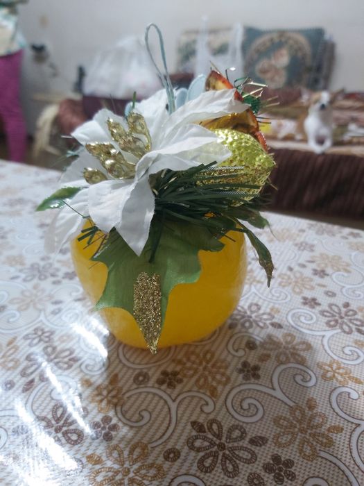 Новогодние игрушки елка